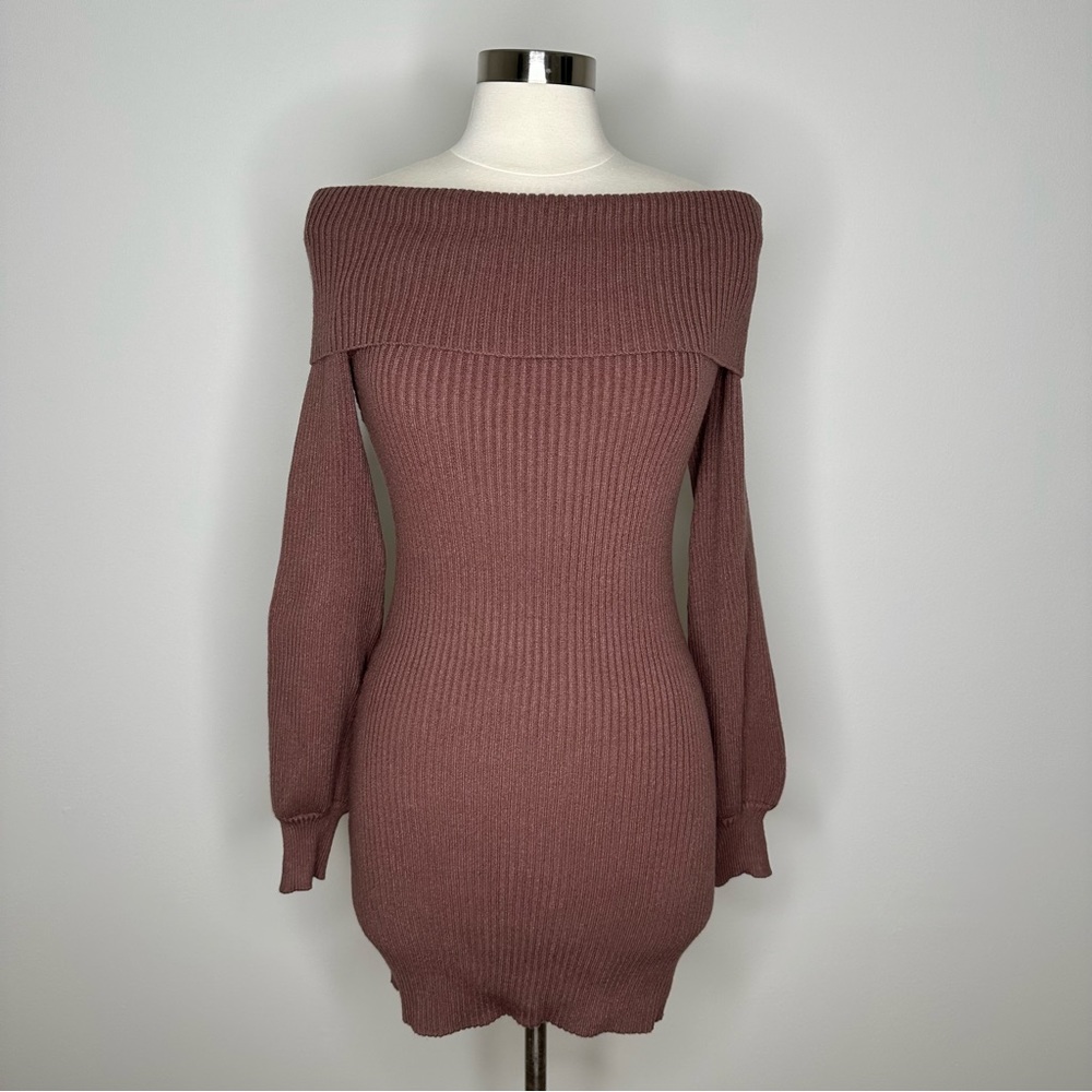 Boutique Le Lis Balloon Sleeve Off Shoulder Knit Dress